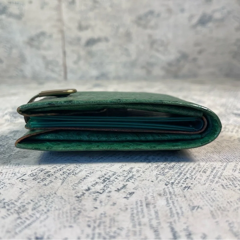 IRMSTAN Vintage bifold green ostrich leather
